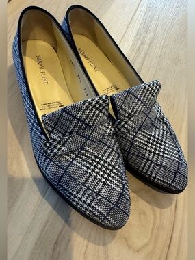 Sarah Flint navy & White Plaid Loafers size 39.5